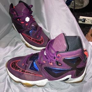 Nike Lebrons, Men’s size 11